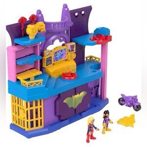 Fisher-Price Imaginext DC Super Friends Toy Batgirl Hero Hideout Playset NIB